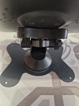 Monitor TFT 7" per auto/videosorveglianza