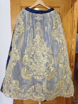 Traje de Fallera Azul y Dorado