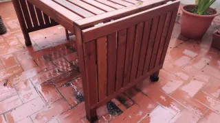 Mesa de terraza de madera  con alas plegables
