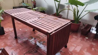 Mesa de terraza de madera  con alas plegables