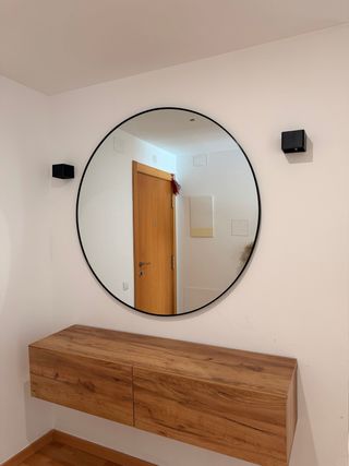 Mueble recibidor y espejo