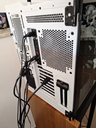 Torre PC AORUS Air Flow