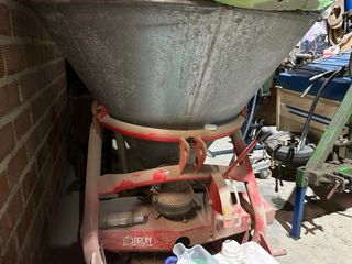 Abonadora