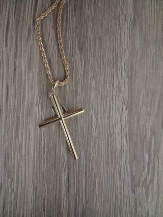 Conjunto Cadena y Cruz Oro 9K. Sin Estrenar