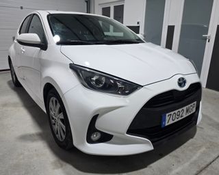 Toyota Yaris hybrid 2023