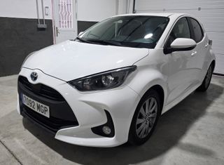 Toyota Yaris hybrid 2023