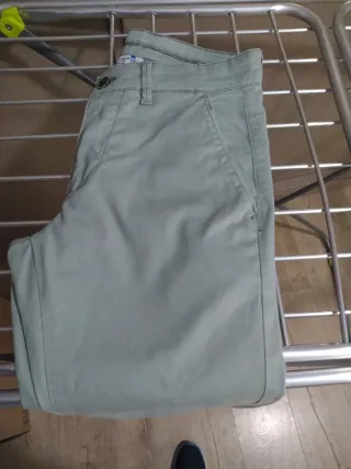 Pantalón caballero verde