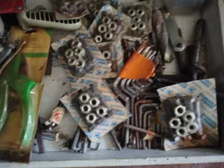 Attrezzi edilizia vari