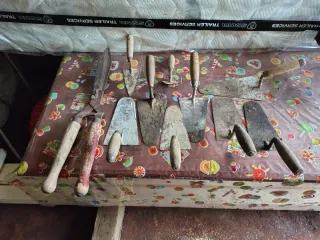 Attrezzi edilizia vari