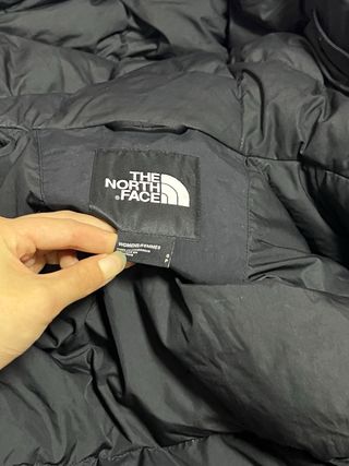 Abrigo The North Face con capucha de pelo