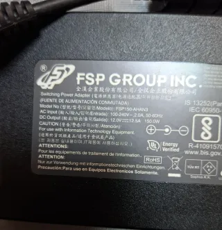 Adaptador de Corriente 12V 12.5A