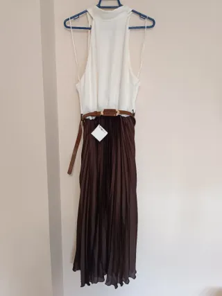 Vestido midi combinado plisado marrón y blanco