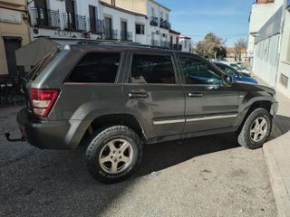 VENDO Jeep Grand Cherokee