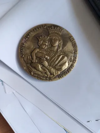 Medalla Canonización San Josemaría Escrivá