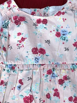 VESTIDO BEBÉ NUEVO ROSAS MARCA EARLY DAYS