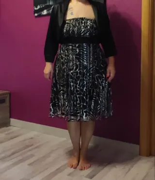 Vestido de fiesta negro y blanco