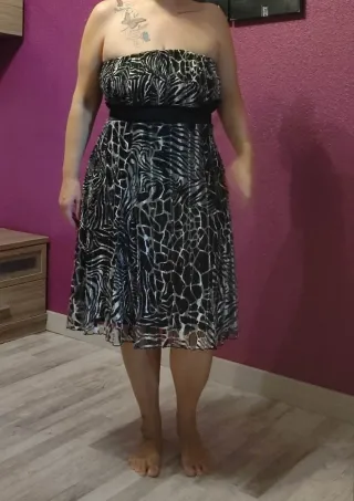 Vestido de fiesta negro y blanco