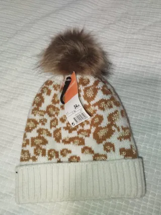 Gorro leopardo pompón niña Talla 54 cm