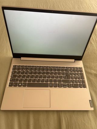 Lenovo IdeaPad S340-15IWL Plata