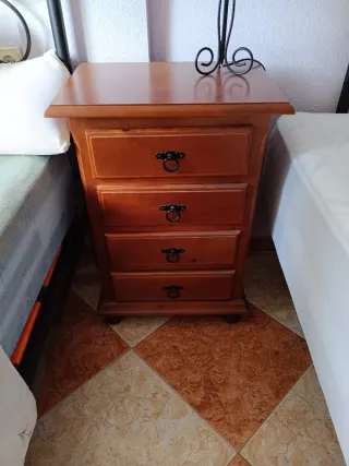 Mesitas de noche de madera (2 unidades)