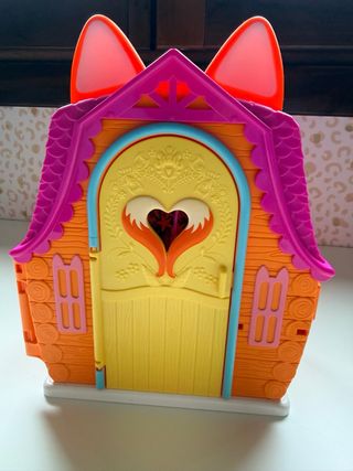 Casa Enchantimals con muñecas y mascotas