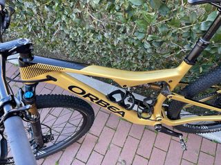 MTB ORBEA OIZ M10 29 CARBONO DOBLE KASHIMA FOX