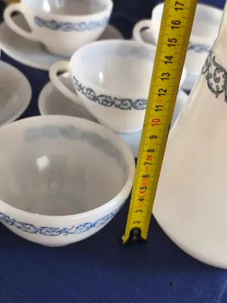 Jarra y Tazas ARCOPAL, Tamaño Desayuno.