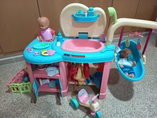 Cambiador Nenuco con accesorios