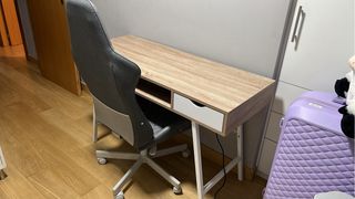 Mesa Escritorio IKEA + silla Madera y Metal