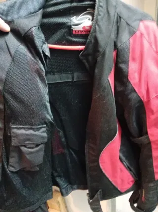 Chaqueta Moto Levior Negra y Roja
