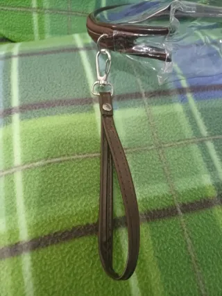 Neceser transparente con asa