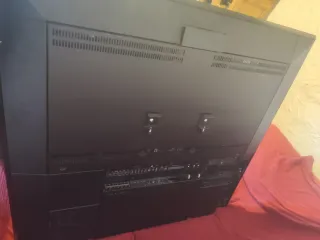 TV Bang & Olufsen Negra