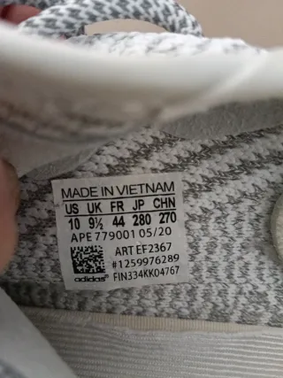 Adidas Yeezy 350 Blancas Talla 44. En buen estado.