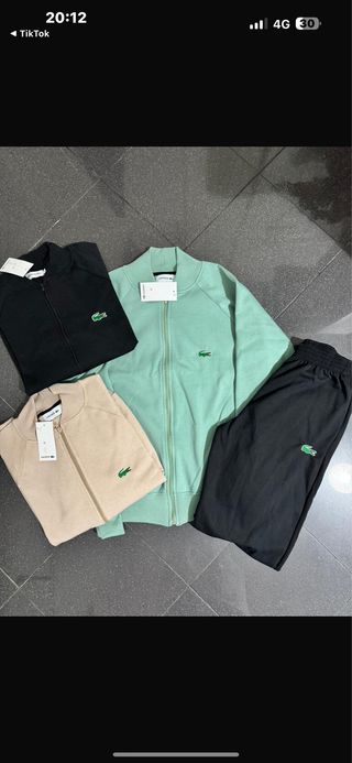 Conjunto deportivo Lacoste