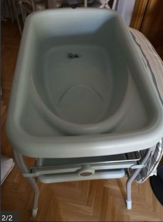 BAÑERA Y CAMBIADOR CUDDLE & BUBBLE. Marca chicco.