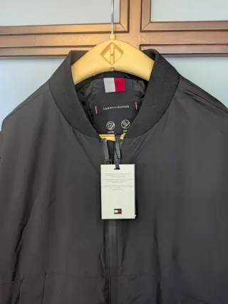 Giubbino Tommy Hilfiger uomo nero
