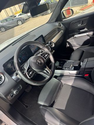 Mercedes-Benz GLB (X247) 2021