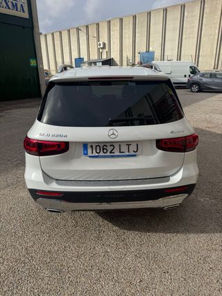 Mercedes-Benz GLB (X247) 2021