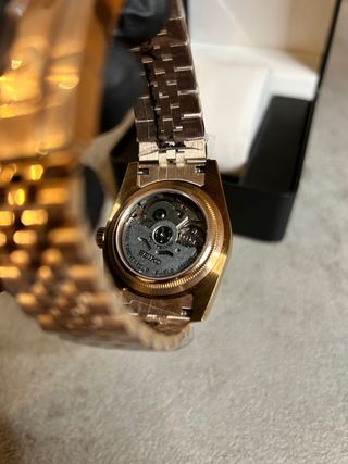 Reloj Seiko Mod Chocolate Roman Numbers