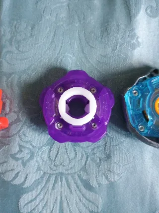 Beyblade X M5-85 Bite Croc Trans Point