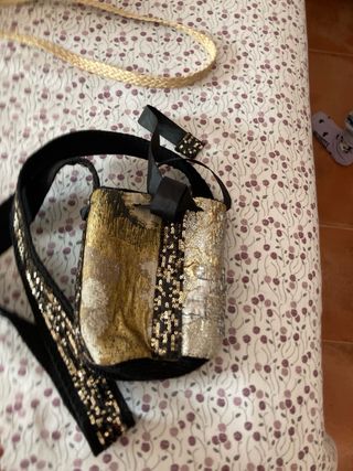 Bolsos niña beige y dorado