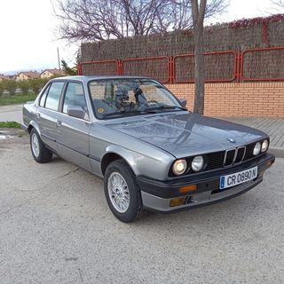 BMW Serie 3 318i E30 1990