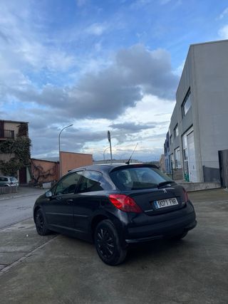 Peugeot 114Mil Km Etiqueta C