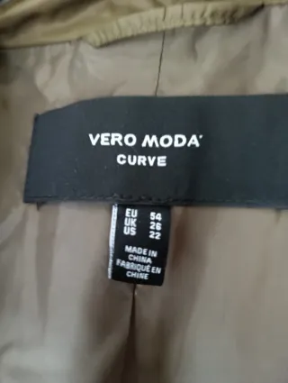 Chaleco acolchado verde oliva talla 54