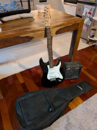 Guitarra Eléctrica Aria STG Series