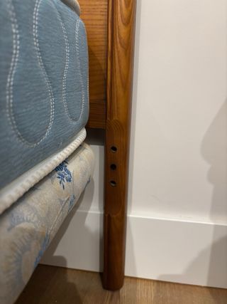 Conjunto 2 Somieres, Cabeceros y Mesilla de madera