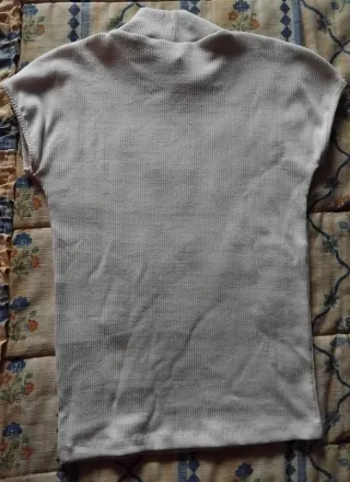 Top Zara Mujer Cuello perkins Talla M o L nuevo
