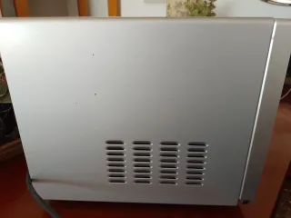 Microondas Sharp 44x36x26cm