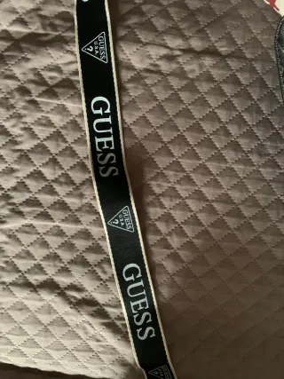 Bolso Guess Marrón y Rojo