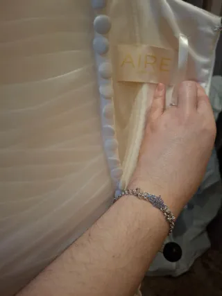 Vestido de Novia Blanco con Volantes